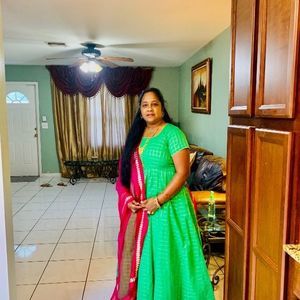 Meet your Posher, Verna